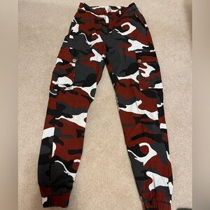 CAMO CARGO PANTS STREETWEAR